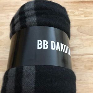 BB DAKOTA Black and gray scarf